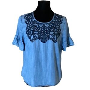 Crown & Ivy blue chambray shirt with embroidery Size Medium